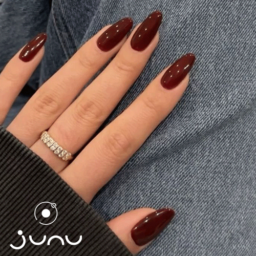 لاک رنگ قرمز تیره